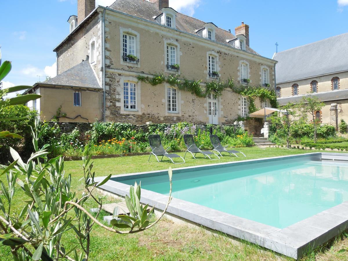 Le Presbytere Du Vigneau Ménil Exteriér fotografie